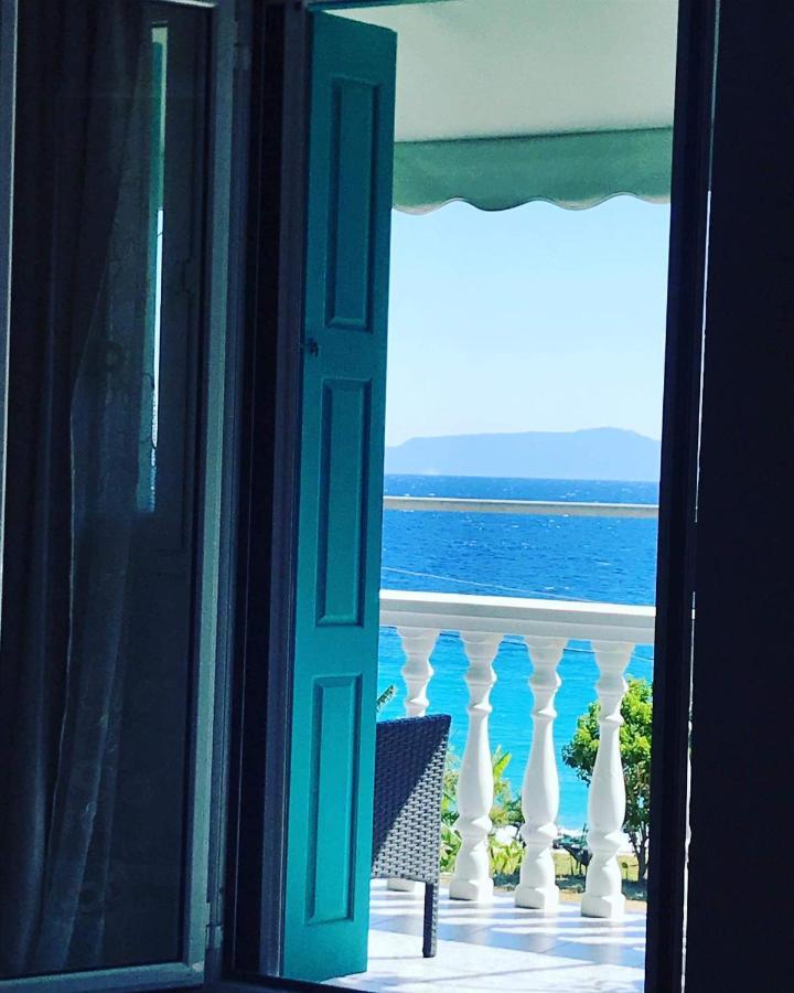 Xenia Apartment Kokkari Esterno foto